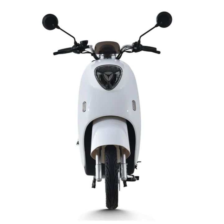 Review YADEA M6 Scuter Electric cu Autonomie 90 km